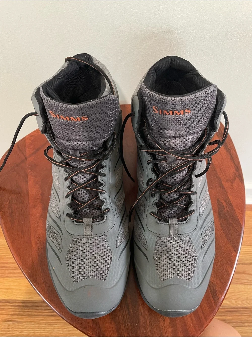 Simms challenger mid
